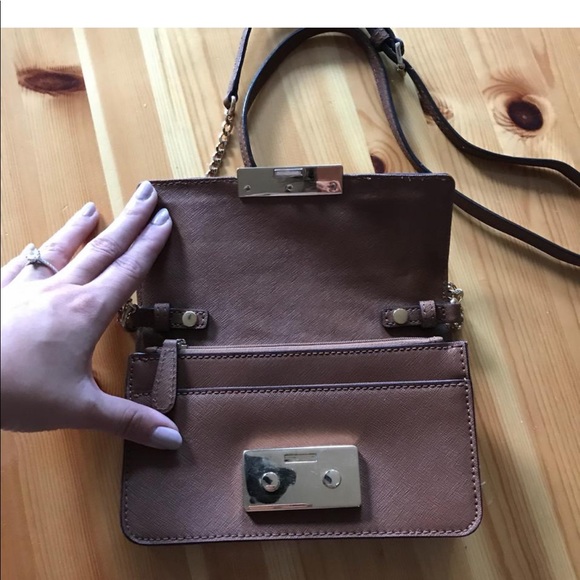 Michael Kors purse authentic - Picture 5 of 8